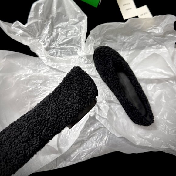 Bottega Veneta Black Rosa Ballerina Flats - Picture 9 of 10